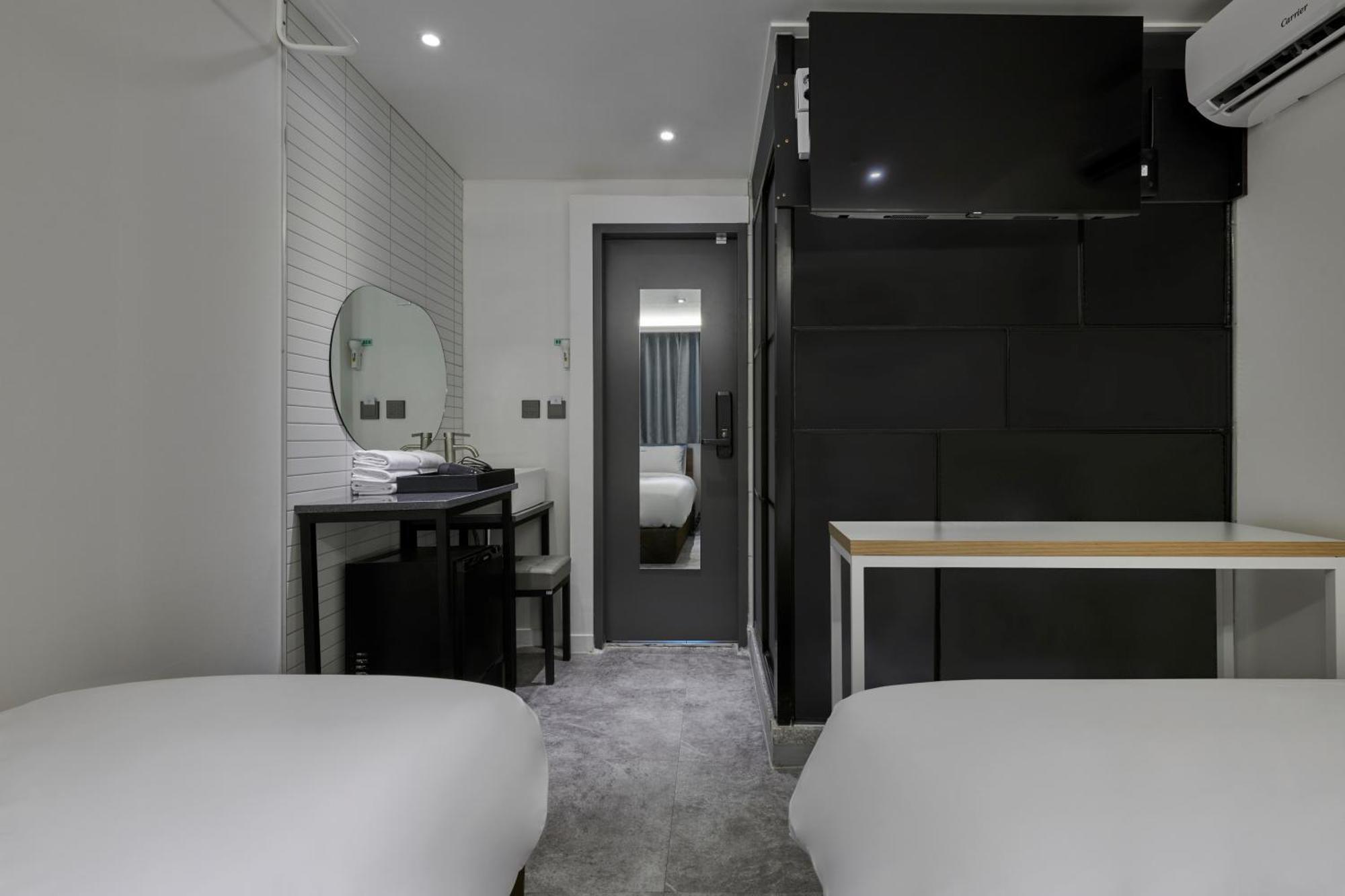 Eight Rest Hostel Myeongdong 서울특별시 외부 사진