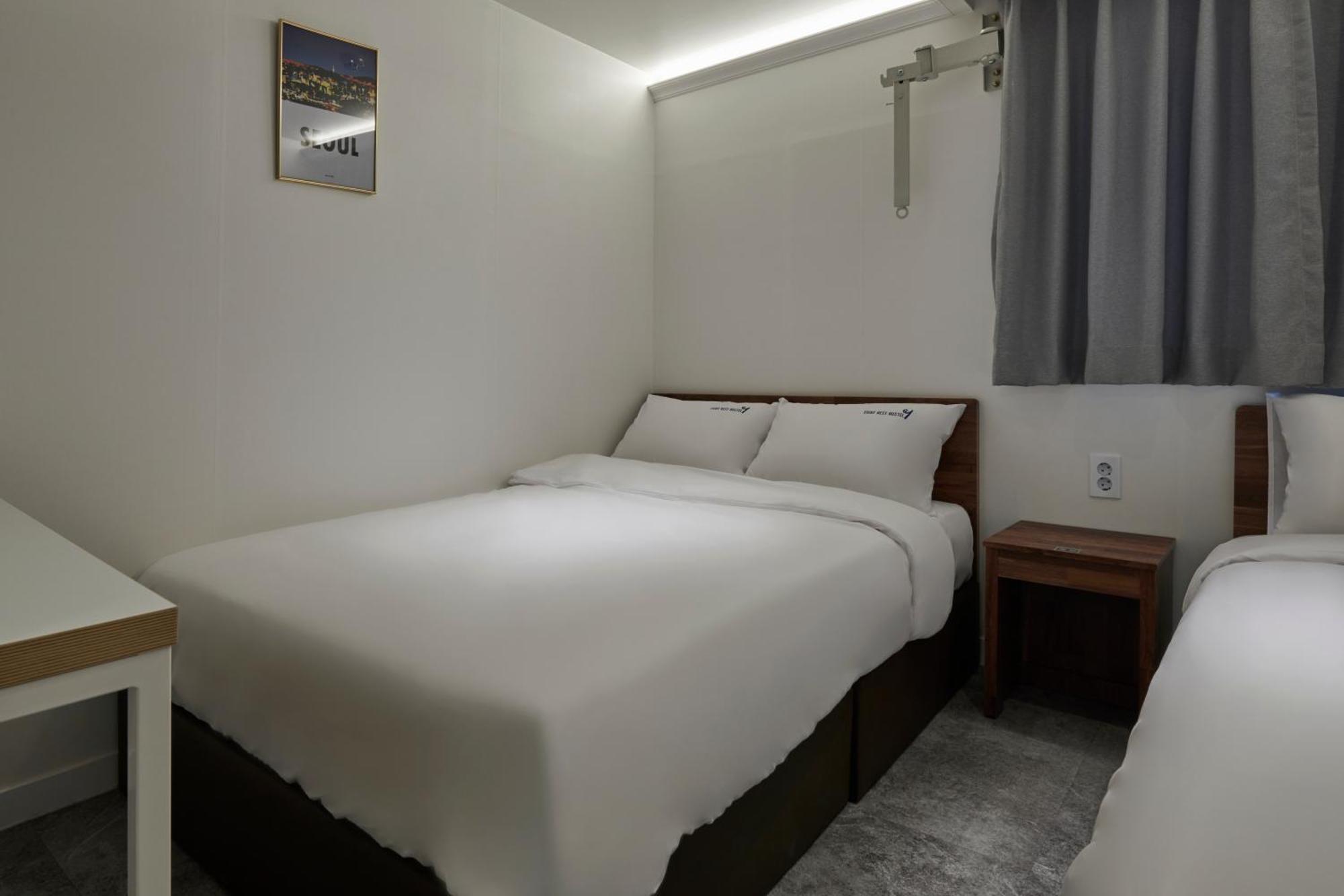 Eight Rest Hostel Myeongdong 서울특별시 외부 사진