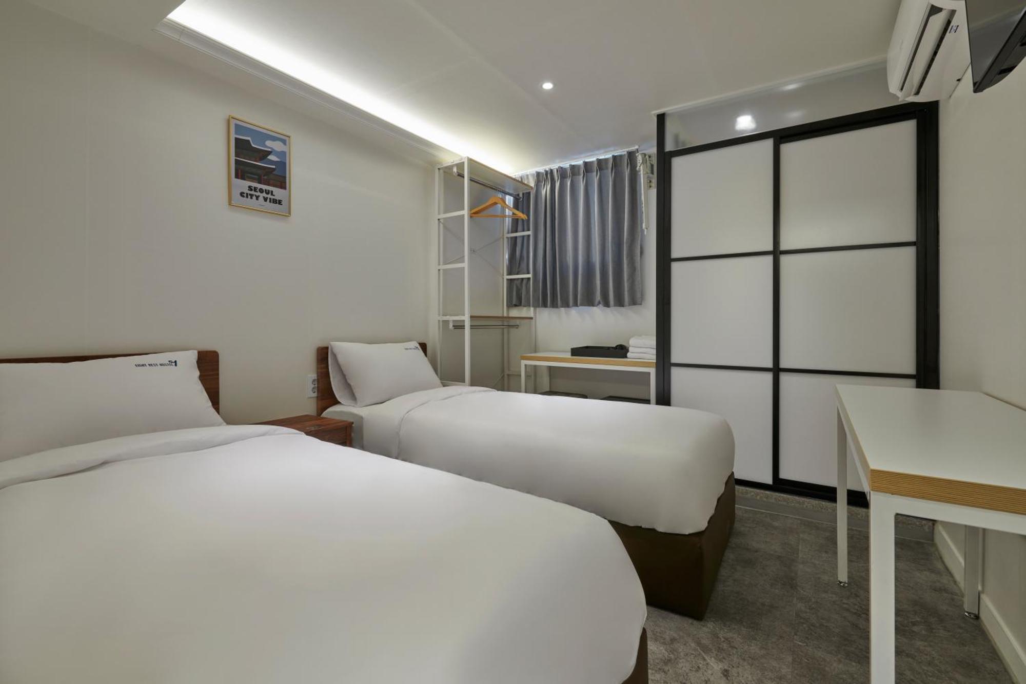 Eight Rest Hostel Myeongdong 서울특별시 외부 사진
