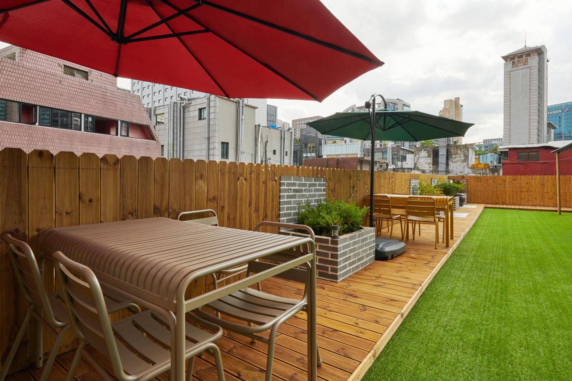 Eight Rest Hostel Myeongdong 서울특별시 외부 사진